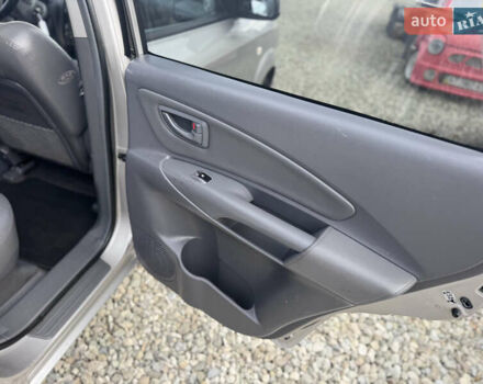 Серый Хендай Туксон, объемом двигателя 2 л и пробегом 155 тыс. км за 6989 $, фото 44 на Automoto.ua