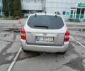 Серый Хендай Туксон, объемом двигателя 2 л и пробегом 267 тыс. км за 7200 $, фото 5 на Automoto.ua