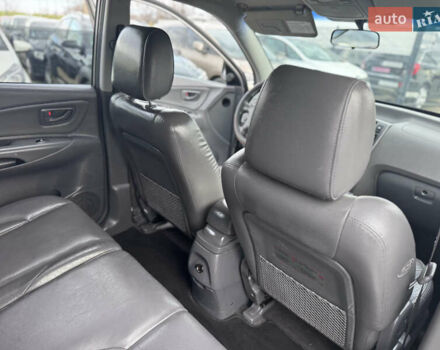 Серый Хендай Туксон, объемом двигателя 2 л и пробегом 155 тыс. км за 6989 $, фото 47 на Automoto.ua