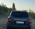 Серый Хендай Туксон, объемом двигателя 2 л и пробегом 200 тыс. км за 170000 $, фото 3 на Automoto.ua