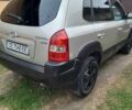 Сірий Хендай Туксон, об'ємом двигуна 1.99 л та пробігом 282 тис. км за 6200 $, фото 8 на Automoto.ua