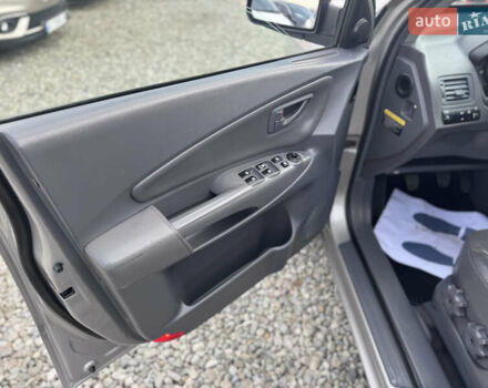 Серый Хендай Туксон, объемом двигателя 2 л и пробегом 155 тыс. км за 6989 $, фото 27 на Automoto.ua