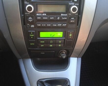 Хендай Туксон 2005 в Староконстантинов на Automoto.ua Серый Хендай Туксон, объемом двигателя 2 л и пробегом 280 тыс. км за 8000 $, фото 6 на Automoto.ua