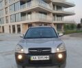 Серый Хендай Туксон, объемом двигателя 2.7 л и пробегом 258 тыс. км за 5800 $, фото 10 на Automoto.ua
