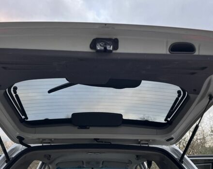 Сірий Хендай Туксон, об'ємом двигуна 2 л та пробігом 187 тис. км за 7650 $, фото 18 на Automoto.ua