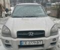 Серый Хендай Туксон, объемом двигателя 2 л и пробегом 280 тыс. км за 7200 $, фото 1 на Automoto.ua