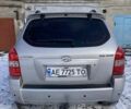 Сірий Хендай Туксон, об'ємом двигуна 1.98 л та пробігом 250 тис. км за 7900 $, фото 4 на Automoto.ua