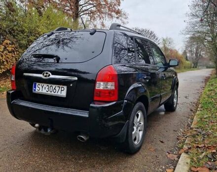 Серый Хендай Туксон, объемом двигателя 2 л и пробегом 240 тыс. км за 4200 $, фото 3 на Automoto.ua