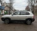 Сірий Хендай Туксон, об'ємом двигуна 2.7 л та пробігом 370 тис. км за 2900 $, фото 1 на Automoto.ua