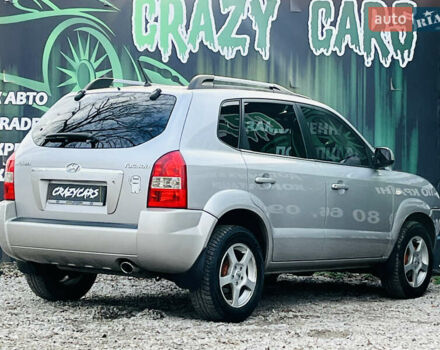 Серый Хендай Туксон, объемом двигателя 2 л и пробегом 182 тыс. км за 7200 $, фото 5 на Automoto.ua