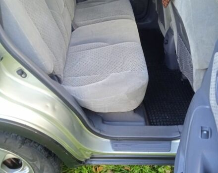 Хендай Туксон 2005 в Староконстантинов на Automoto.ua Серый Хендай Туксон, объемом двигателя 2 л и пробегом 280 тыс. км за 8000 $, фото 4 на Automoto.ua