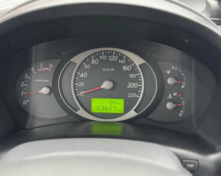 Серый Хендай Туксон, объемом двигателя 2 л и пробегом 163 тыс. км за 8350 $, фото 8 на Automoto.ua