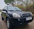 Серый Хендай Туксон, объемом двигателя 2 л и пробегом 240 тыс. км за 4200 $, фото 1 на Automoto.ua