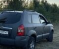 Серый Хендай Туксон, объемом двигателя 2 л и пробегом 200 тыс. км за 170000 $, фото 4 на Automoto.ua