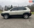 Серый Хендай Туксон, объемом двигателя 1.98 л и пробегом 205 тыс. км за 6700 $, фото 9 на Automoto.ua