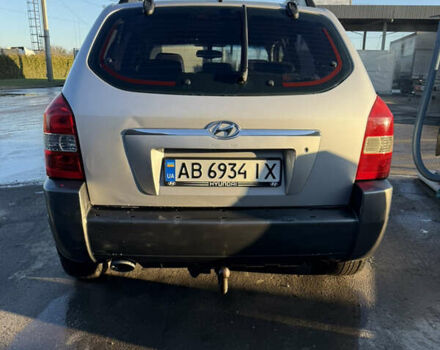 Серый Хендай Туксон, объемом двигателя 1.99 л и пробегом 215 тыс. км за 5980 $, фото 8 на Automoto.ua