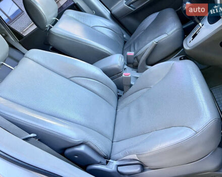 Сірий Хендай Туксон, об'ємом двигуна 2 л та пробігом 215 тис. км за 7350 $, фото 54 на Automoto.ua