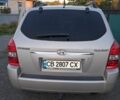 Сірий Хендай Туксон, об'ємом двигуна 2 л та пробігом 267 тис. км за 7300 $, фото 6 на Automoto.ua