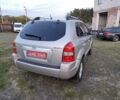 Сірий Хендай Туксон, об'ємом двигуна 2 л та пробігом 190 тис. км за 7300 $, фото 7 на Automoto.ua