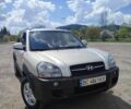 Сірий Хендай Туксон, об'ємом двигуна 2 л та пробігом 237 тис. км за 7499 $, фото 1 на Automoto.ua