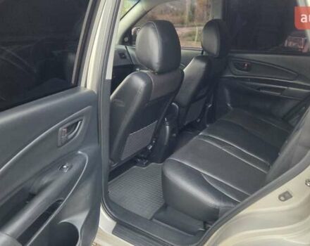 Хендай Туксон 2006 в Тячеве на Automoto.ua Серый Хендай Туксон, объемом двигателя 1.98 л и пробегом 192 тыс. км за 6950 $, фото 15 на Automoto.ua