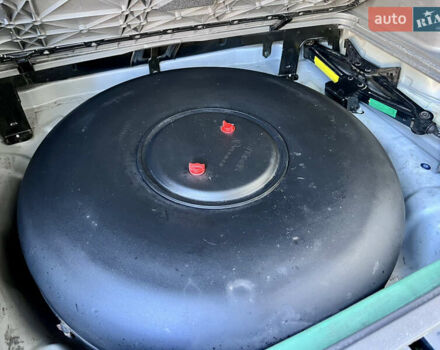 Сірий Хендай Туксон, об'ємом двигуна 2 л та пробігом 215 тис. км за 7350 $, фото 72 на Automoto.ua