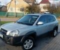 Хендай Туксон 2006 в Бродах на Automoto.ua Серый Хендай Туксон, объемом двигателя 1.98 л и пробегом 215 тыс. км за 6300 $, фото 20 на Automoto.ua