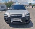 Хендай Туксон 2006 в Харькове на Automoto.ua Серый Хендай Туксон, объемом двигателя 2.7 л и пробегом 230 тыс. км за 7000 $, фото 1 на Automoto.ua