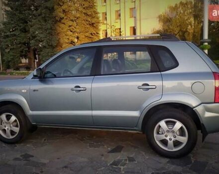 Сірий Хендай Туксон, об'ємом двигуна 2 л та пробігом 207 тис. км за 8700 $, фото 40 на Automoto.ua
