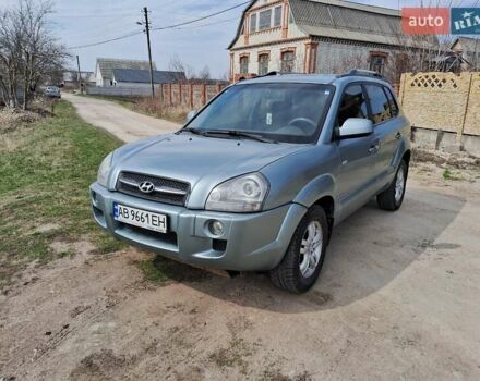 Сірий Хендай Туксон, об'ємом двигуна 1.98 л та пробігом 235 тис. км за 8200 $, фото 9 на Automoto.ua