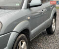 Серый Хендай Туксон, объемом двигателя 1.98 л и пробегом 253 тыс. км за 7650 $, фото 10 на Automoto.ua