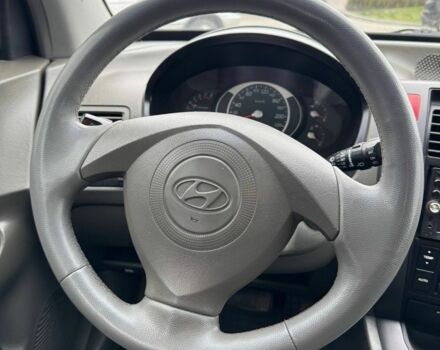 Сірий Хендай Туксон, об'ємом двигуна 2 л та пробігом 240 тис. км за 7500 $, фото 7 на Automoto.ua