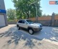 Серый Хендай Туксон, объемом двигателя 1.99 л и пробегом 272 тыс. км за 7300 $, фото 22 на Automoto.ua