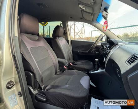 Сірий Хендай Туксон, об'ємом двигуна 2 л та пробігом 326 тис. км за 7750 $, фото 21 на Automoto.ua