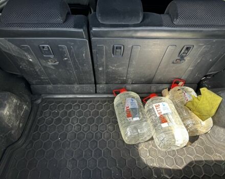 Хендай Туксон 2006 в Краматорске на Automoto.ua Серый Хендай Туксон, объемом двигателя 2 л и пробегом 300 тыс. км за 3500 $, фото 8 на Automoto.ua