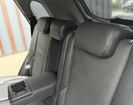 Серый Хендай Туксон, объемом двигателя 1.98 л и пробегом 193 тыс. км за 6500 $, фото 2 на Automoto.ua