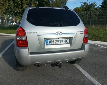 Хендай Туксон 2006 в Житомире на Automoto.ua Серый Хендай Туксон, объемом двигателя 2 л и пробегом 293 тыс. км за 7800 $, фото 1 на Automoto.ua