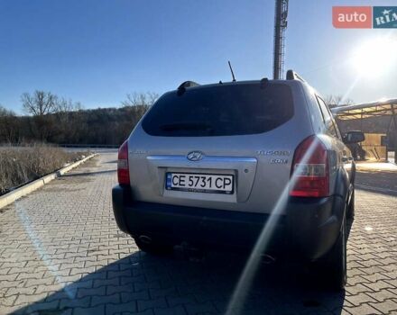 Серый Хендай Туксон, объемом двигателя 1.99 л и пробегом 156 тыс. км за 8200 $, фото 18 на Automoto.ua