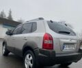 Серый Хендай Туксон, объемом двигателя 2 л и пробегом 189 тыс. км за 6700 $, фото 4 на Automoto.ua