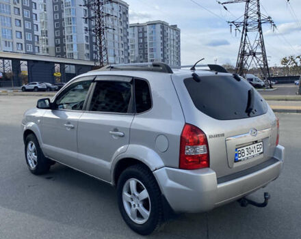 Сірий Хендай Туксон, об'ємом двигуна 1.98 л та пробігом 245 тис. км за 6900 $, фото 10 на Automoto.ua
