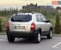 Серый Хендай Туксон, объемом двигателя 2 л и пробегом 296 тыс. км за 7800 $, фото 26 на Automoto.ua