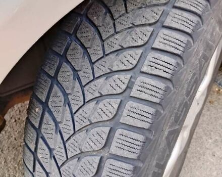 Сірий Хендай Туксон, об'ємом двигуна 2 л та пробігом 277 тис. км за 8000 $, фото 19 на Automoto.ua