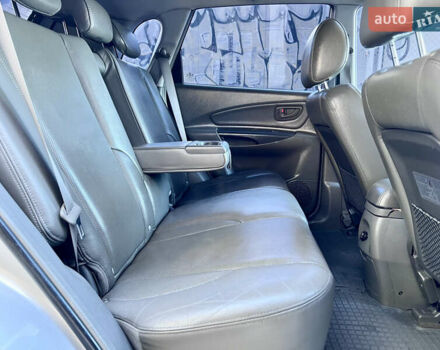 Сірий Хендай Туксон, об'ємом двигуна 2 л та пробігом 215 тис. км за 7350 $, фото 59 на Automoto.ua