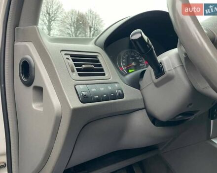 Серый Хендай Туксон, объемом двигателя 2 л и пробегом 108 тыс. км за 9200 $, фото 15 на Automoto.ua