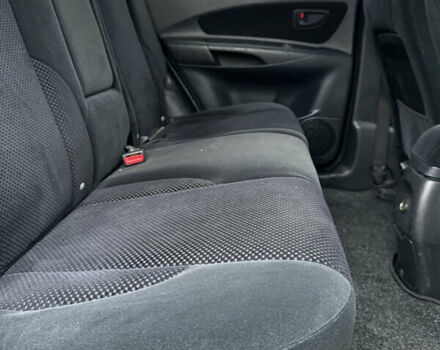 Серый Хендай Туксон, объемом двигателя 2 л и пробегом 231 тыс. км за 6999 $, фото 20 на Automoto.ua