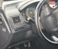 Серый Хендай Туксон, объемом двигателя 1.98 л и пробегом 260 тыс. км за 6800 $, фото 16 на Automoto.ua