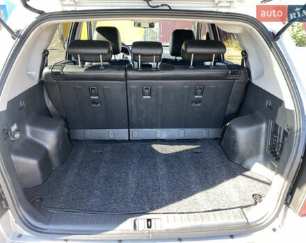 Серый Хендай Туксон, объемом двигателя 2 л и пробегом 140 тыс. км за 8100 $, фото 14 на Automoto.ua