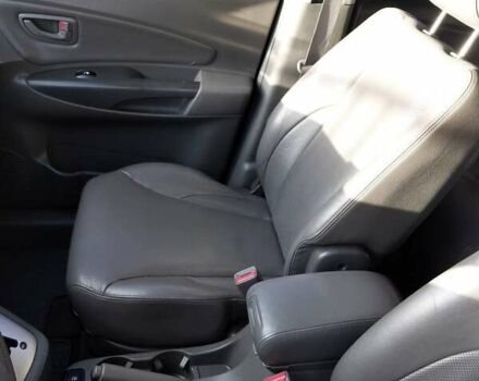 Хендай Туксон 2006 в Бродах на Automoto.ua Серый Хендай Туксон, объемом двигателя 1.98 л и пробегом 215 тыс. км за 6300 $, фото 5 на Automoto.ua