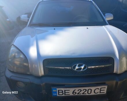 Хендай Туксон 2006 в Первомайск на Automoto.ua Серый Хендай Туксон, объемом двигателя 2 л и пробегом 234 тыс. км за 8500 $, фото 6 на Automoto.ua