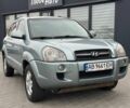 Сірий Хендай Туксон, об'ємом двигуна 2 л та пробігом 240 тис. км за 7500 $, фото 1 на Automoto.ua